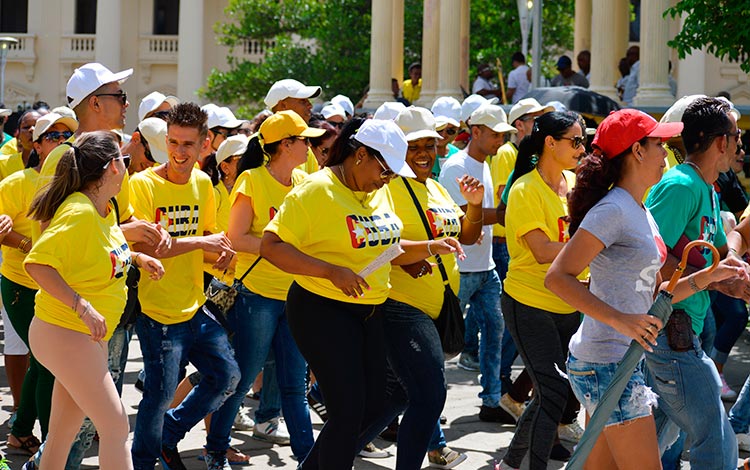 Jóvenes en el Festival Provincial de la Juventud y los Estudiantes en Villa Clara.