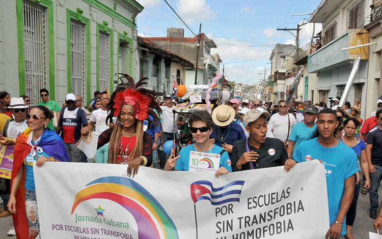 Marcha contra la Homofobia y la Transfobia, Santa Clara, 17 de mayo de 2017. Marcha contra la Homofobia y la Transfobia, Santa Clara, 17 de mayo de 2017.