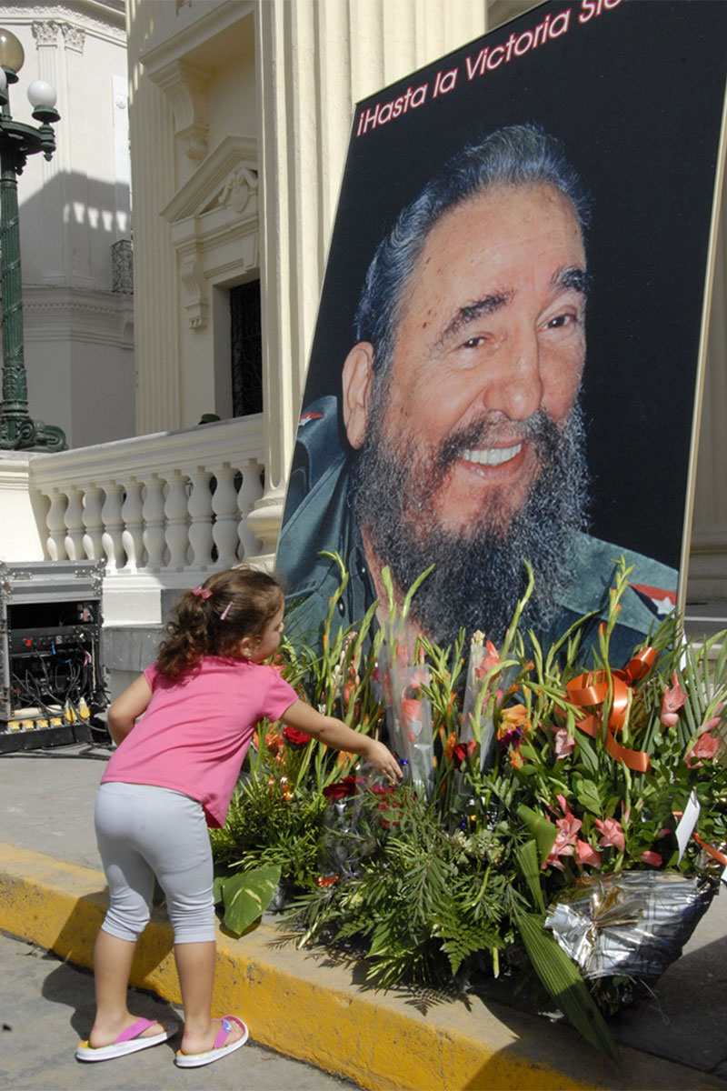  Homenaje a Fidel en la Biblioteca Provincial Martí.