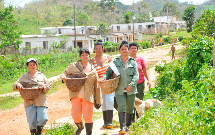 Mujeres de Arroyo Bermejo