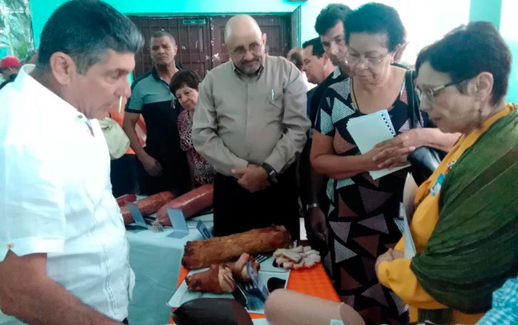 Producciones de la Empresa Cárnica de Villa Clara.