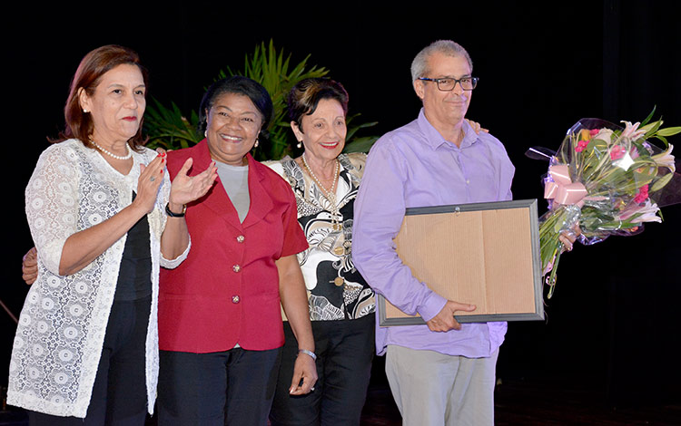 También recibieron reconocimientos las provincias de Granma y Guantánamo como destacadas en la emulación del Citma.