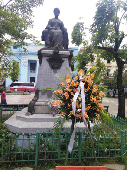 Ofenda floral del pueblo de Santa Clara a la Benefactora Marta Abreu en su onomástico 172 