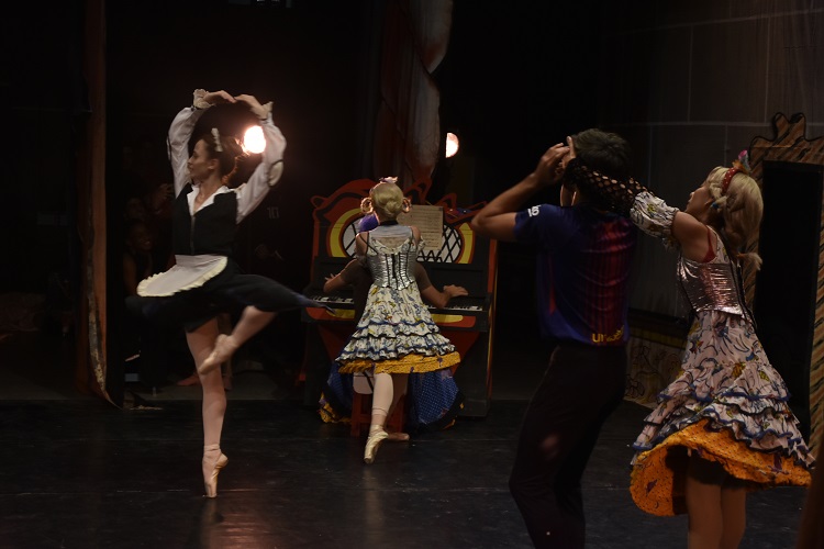 Ensayo del Ballet Nacional de Cuba en Santa Clara