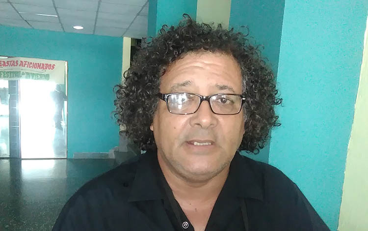 Ramón Leonardo Cabrera Figueredo, vicepresidente de apreciación de la Federación Nacional de Cineclubes de Cuba (FNCC).