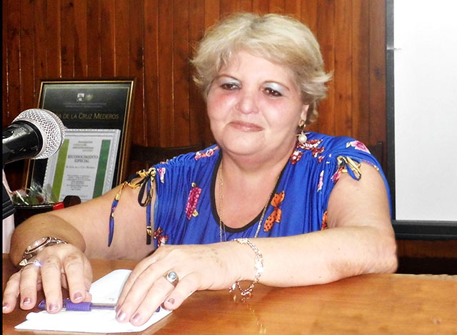 Zaida de la Cruz, exsubdirectora de la Escuela de Instructores de Arte de Villa Clara.