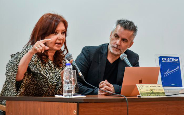  Presentación del libro de Cristina Fernández, vicepresidenta de Argentina; durante la 29 Feria Internacional del Libro de La Habana; en la Sala Nicolás Guillen de la Fortaleza de San Carlos de la Cabaña, con la presencia de Miguel Díaz-Canel Bermúdez, presidente de la República de Cuba (Foto: Ariel Cecilio Lemus/Granma)