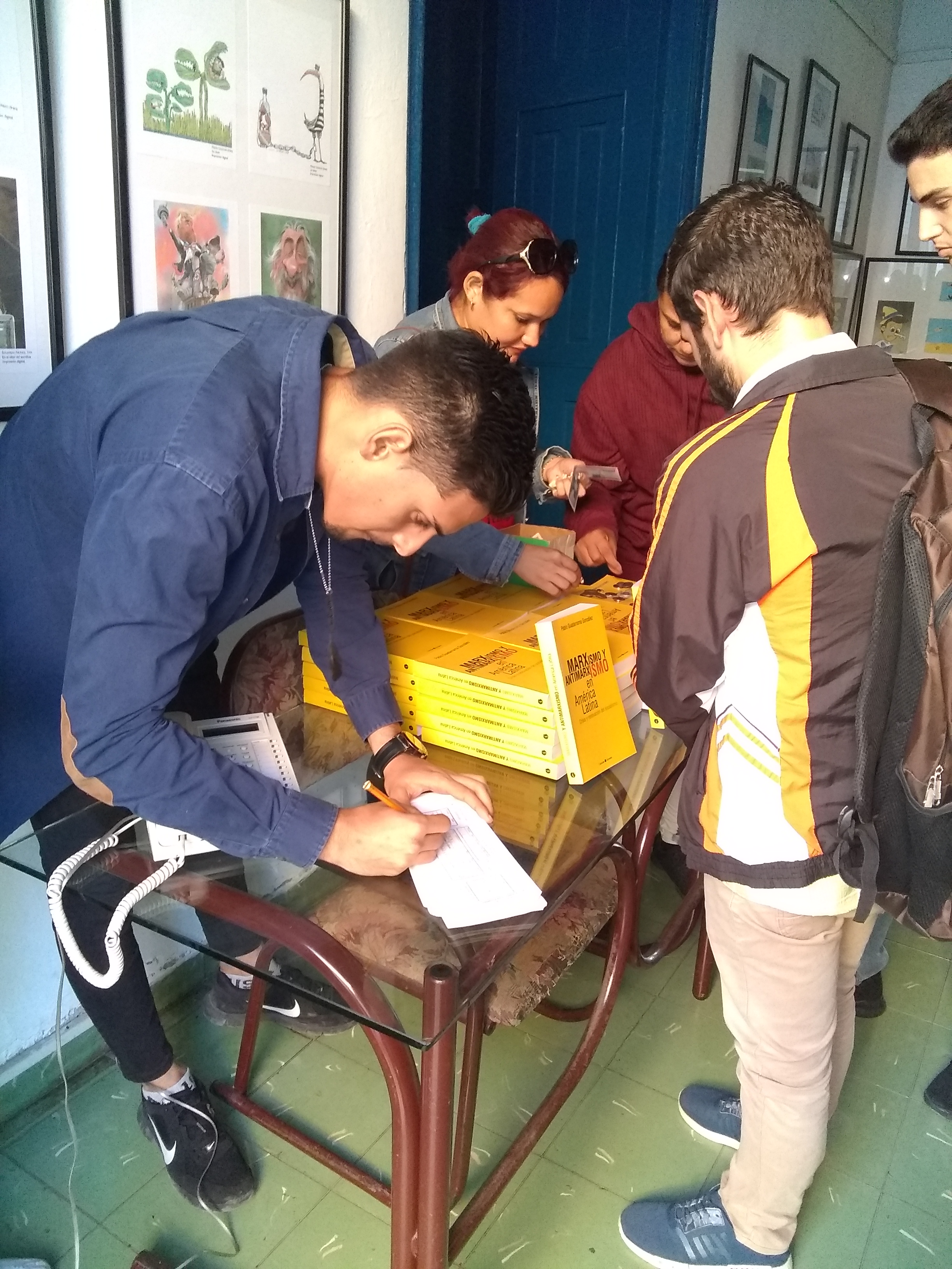 La cuarta edición del libro está a la venta en la Casa de la Uneac de Santa Clara. (Foto: Mary Lenia Pérez Cazorla)