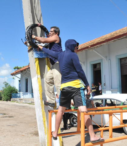 Medidas en Isabela de Sagua para protección ante huracán Irma. Medidas en Isabela de Sagua para protección ante huracán Irma.