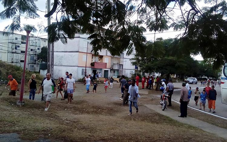 Participación popular en el Día Nacional de la Defensa.