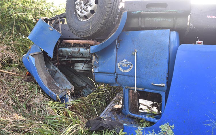 Accidente de tránsito en autopista, Placetas, Villa Clara