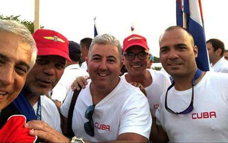 Cubanos en campeonato de aeromodelismo