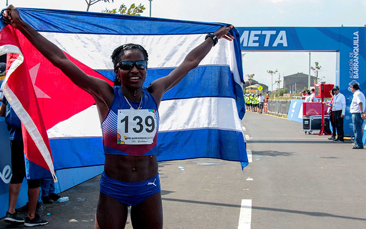 Maratonista cubana Dailín Belmonte, plata en los XXIII Juegos Centroamericanos y del Caribe.