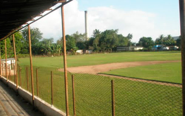 Estadio del central Quintín Banderas.