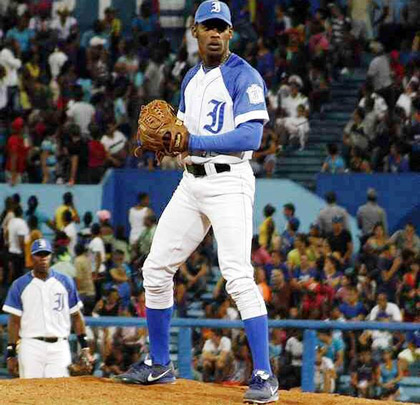 David Mena Justiz, autor del no hit no run de Industriales contra Villa Clara.