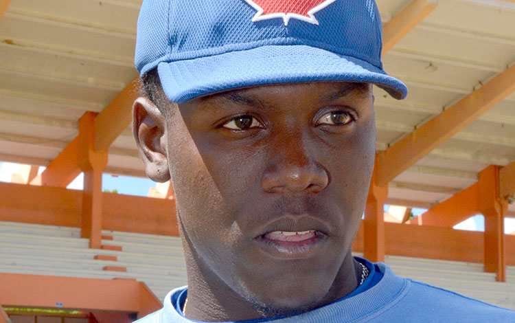 Michel Triana Moret, integrante del equipo Villa Clara sub 23 de béisbol.