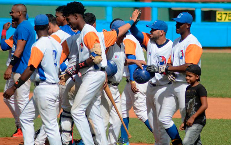 Sancti Spíritus celebra triunfo contra Villa Clara.