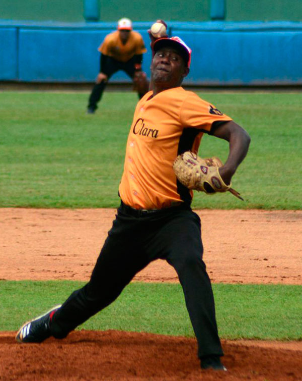 Alain Sánchez, ganador del segundo juego del play off Villa Clara contra Sancti Spí­ritus.