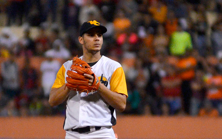 Pablo Luis Guillén, pitcher de Villa Clara, Cuba.