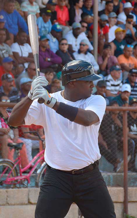 Yuniesky Betancourt (Rikimbili)