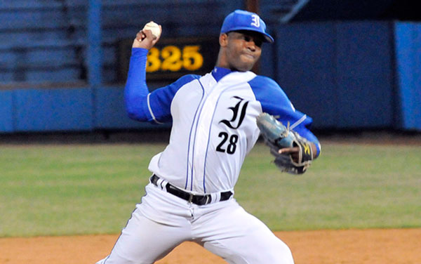 Frank Montieth, pitcher del equipo Industriales.