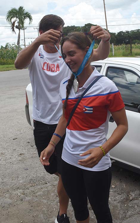 Reinier Carrera, medallista de plata en los Panamericanos de Lima 2019, y su novia Lannerys Díaz. Reinier Carrera, medallista de plata en los Panamericanos de Lima 2019, y su novia Lannerys Díaz.