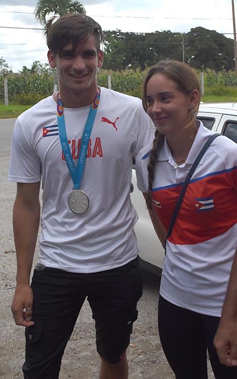 Reinier Carrera, medallista de plata en los Panamericanos de Lima 2019, y su novia Lannerys Díaz. Reinier Carrera, medallista de plata en los Panamericanos de Lima 2019, y su novia Lannerys Díaz.