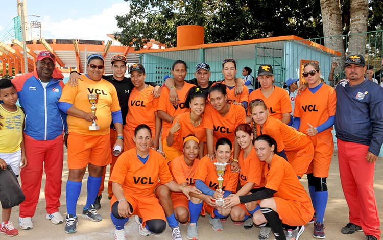 Equipo Villa Clara, campeón nacional femenino de softbol.