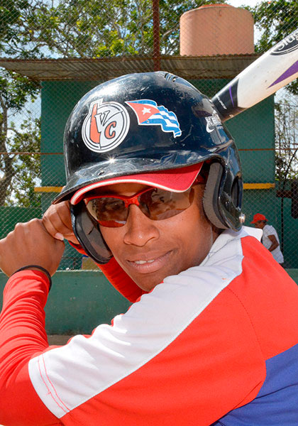 Yumey Vega, jugadora de softbol de Villa Clara.