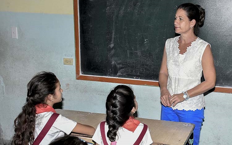 Profesora Deisy Nodarse