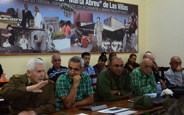 Ramiro Valdés en visita a la Universidad Central Marta Abreu de Las Villas.
