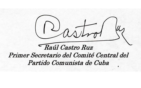 Firma de Mensaje de Raúl Castro a Partido Comunista de la Federación de Rusia.