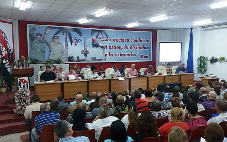 Miguel Díaz-Canel en las conclusiones