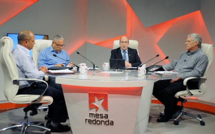 Miguel Díaz-Canel en la Mesa Redonda
