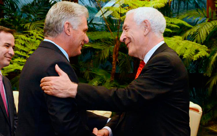 Miguel Díaz-Canel Bermúdez y Lord David Triesman.
