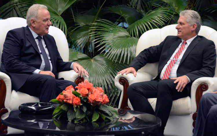 Miguel Díaz-Canel y Neven Mimica.