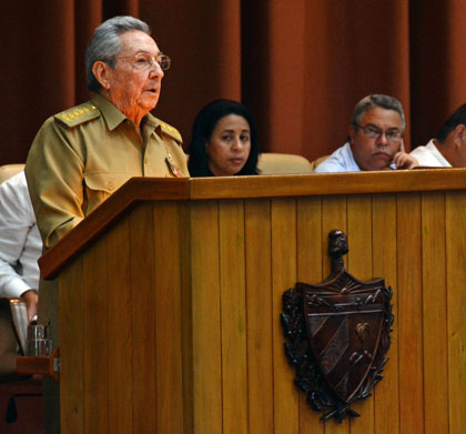 Raúl Castro pronuncia discurso en Acnbketi 