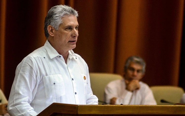 Miguel Díaz-Canel Bermúdez en sesión de la Asamblea Nacional