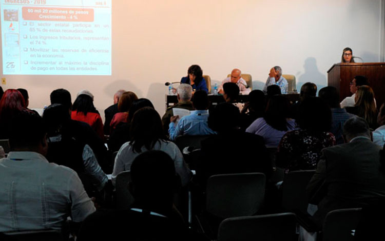 Comisión de Industria, Construcciones y Energí­a.