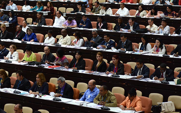Alejandro Gil, ministro de Economía y Planificación. 
