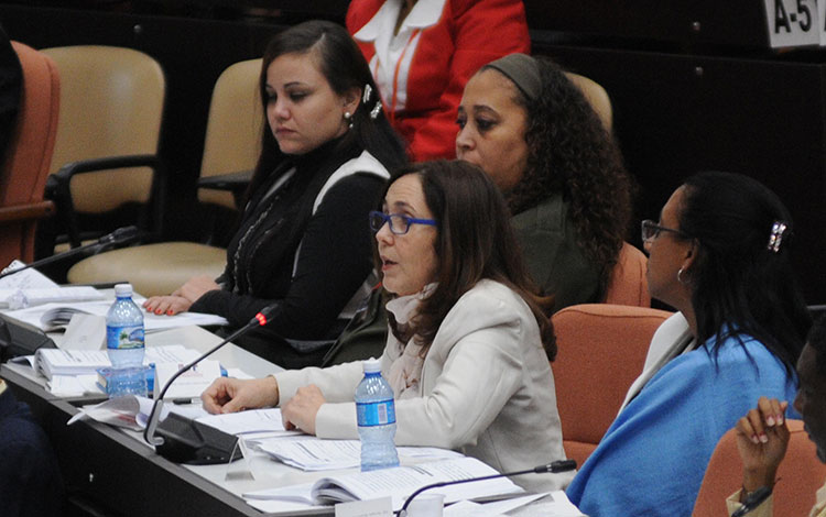 Diputada Mariela Castro Espín interviene sobre el matrimonio igualitario en sesión de la Asamblea Nacional.