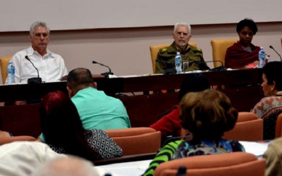 Debate sobre subsidios