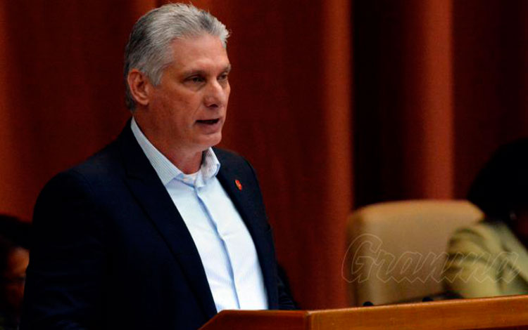 Miguel Díaz-Canel en clausura del III periodo Ordinario de Sesiones de la IX legislatura de la Asamblea Nacional del Poder Popular. 