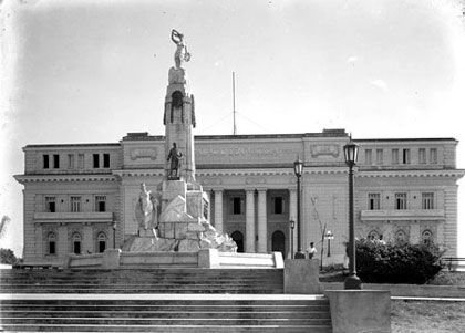 Monumento a José Miguel Gómez, en Santa Clara.