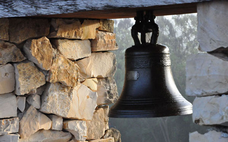 Campana del antiguo ingenio La Demajagua, sitio de incio de las luchas de independencia de Cuba.