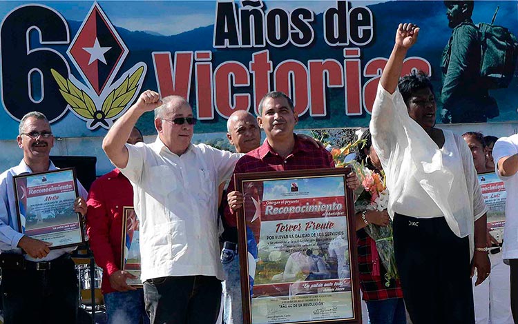 Municipio Tercer Frente celebra acto provincial de Santiago de Cuba por el aniversario 60 del triunfo de la Revolución.