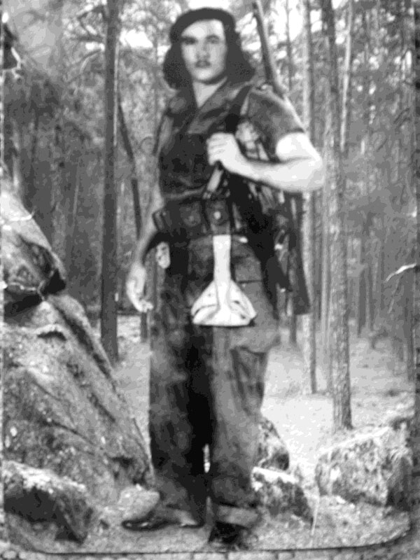 Julio Guerra Niebla en su etapa de combatiente del Ejército Rebelde. Julio Guerra Niebla en su etapa de combatiente del Ejército Rebelde.