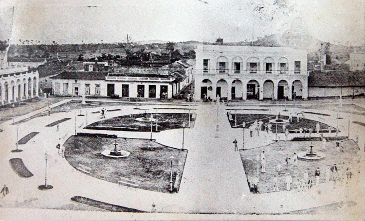 Plaza de Recreo, 1881. En la actualidad, Parque Vidal. (Foto: Cortesí­a del Centro de Patrimonio Cultural) Plaza de Recreo, 1881. En la actualidad, Parque Vidal. (Foto: Cortesí­a del Centro de Patrimonio Cultural) 