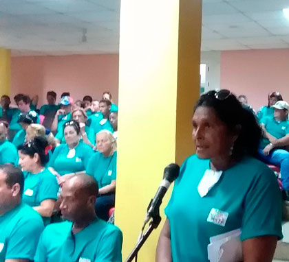 Delegada Adriana Suárez, del central Panchito Gómez Toro.