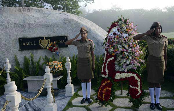 Homenaje a Vilma Espí­n en Segundo Frente